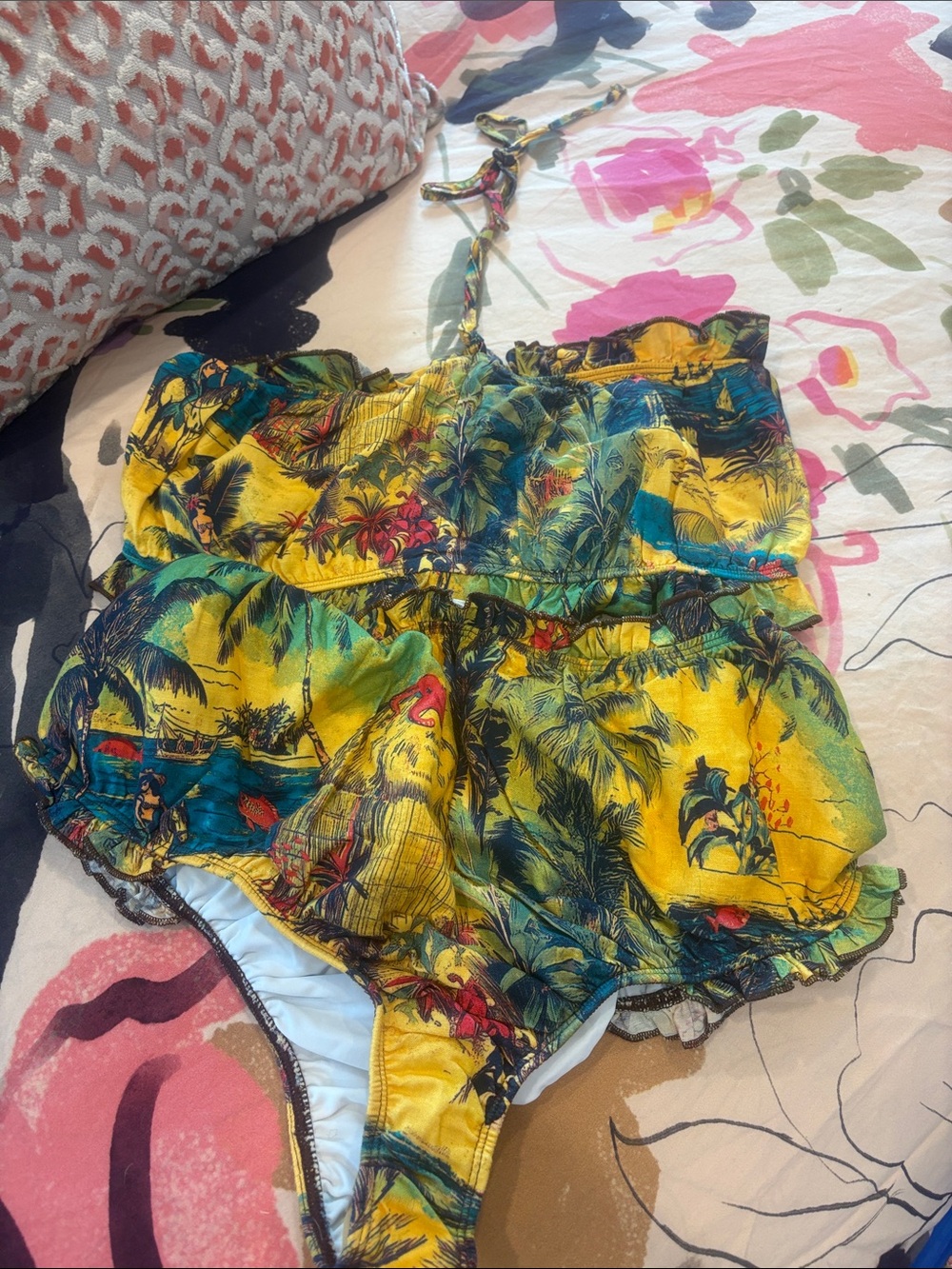Yellow Tropical Print Women's Bikini Set with Halter Top